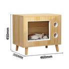 Maison chat en bois design naturel avec chat endormi à l'intérieur dimensions 460x300x450 mm